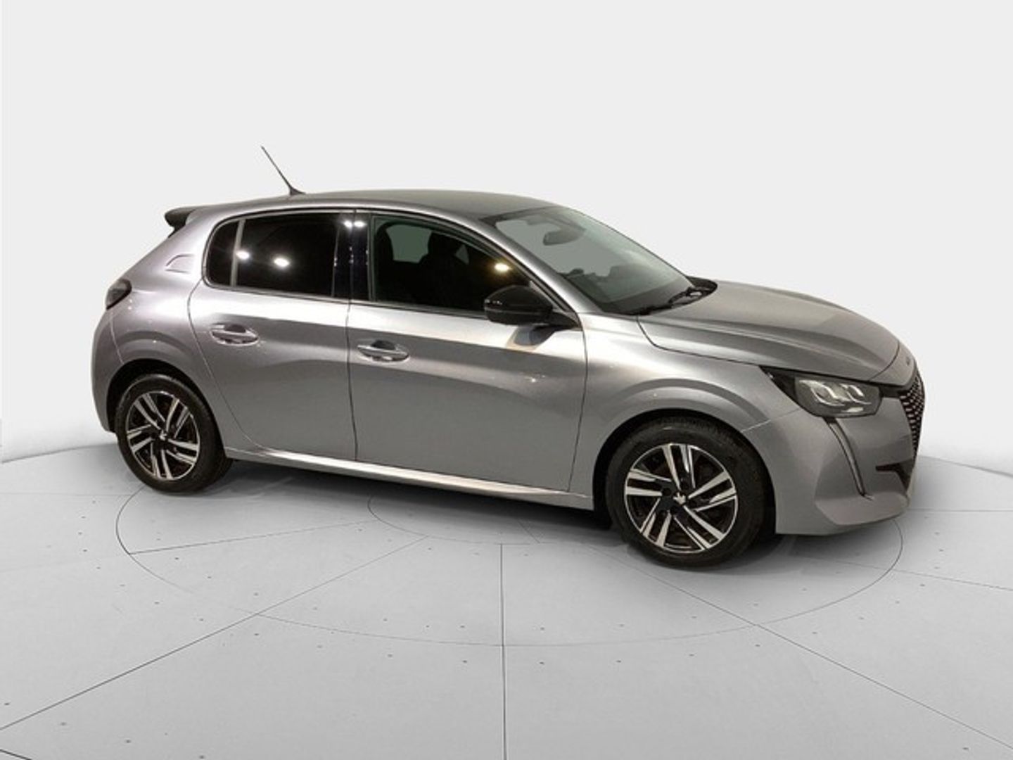 Peugeot 208 PureTech 100 Allure EAT8 75 kW (100 CV)