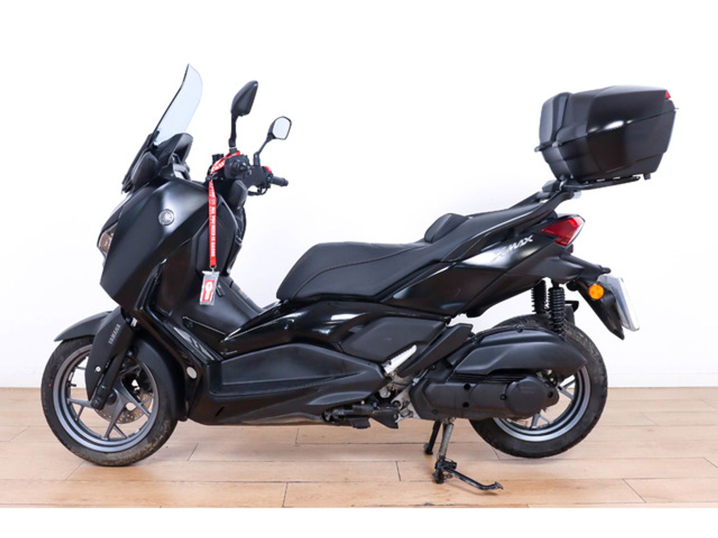 Yamaha XMAX 125