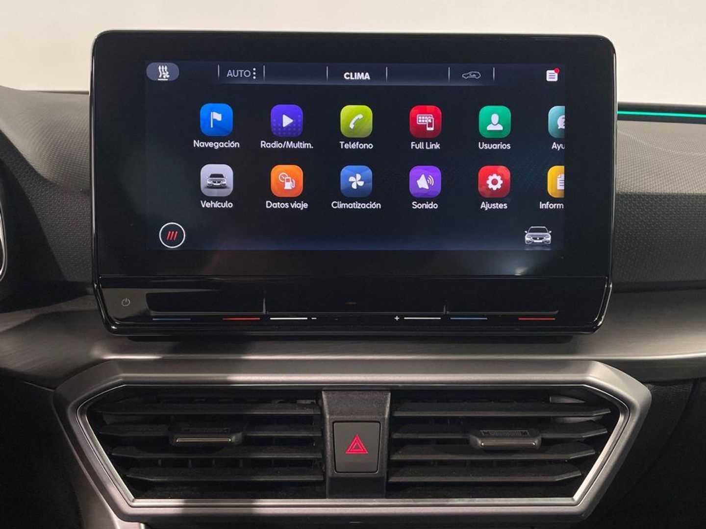 SEAT Leon ST 1.4 e-Hybrid S&S FR XL DSG 150 kW (204 CV)