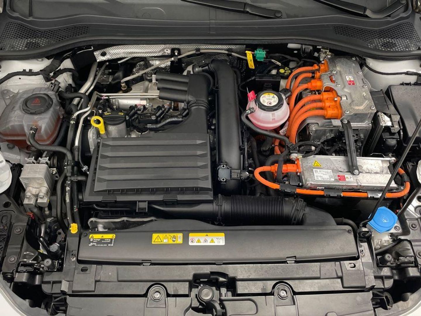 SEAT León 1.4 e-Hybrid S&S FR Go XL DSG 150 kW (204 CV)