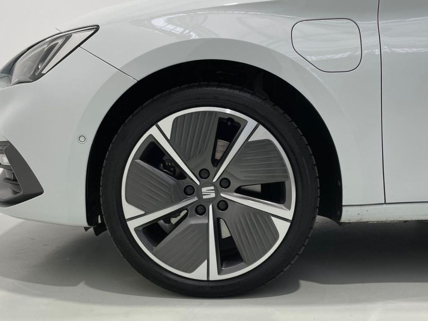 SEAT León 1.4 e-Hybrid S&S FR Go XL DSG 150 kW (204 CV)