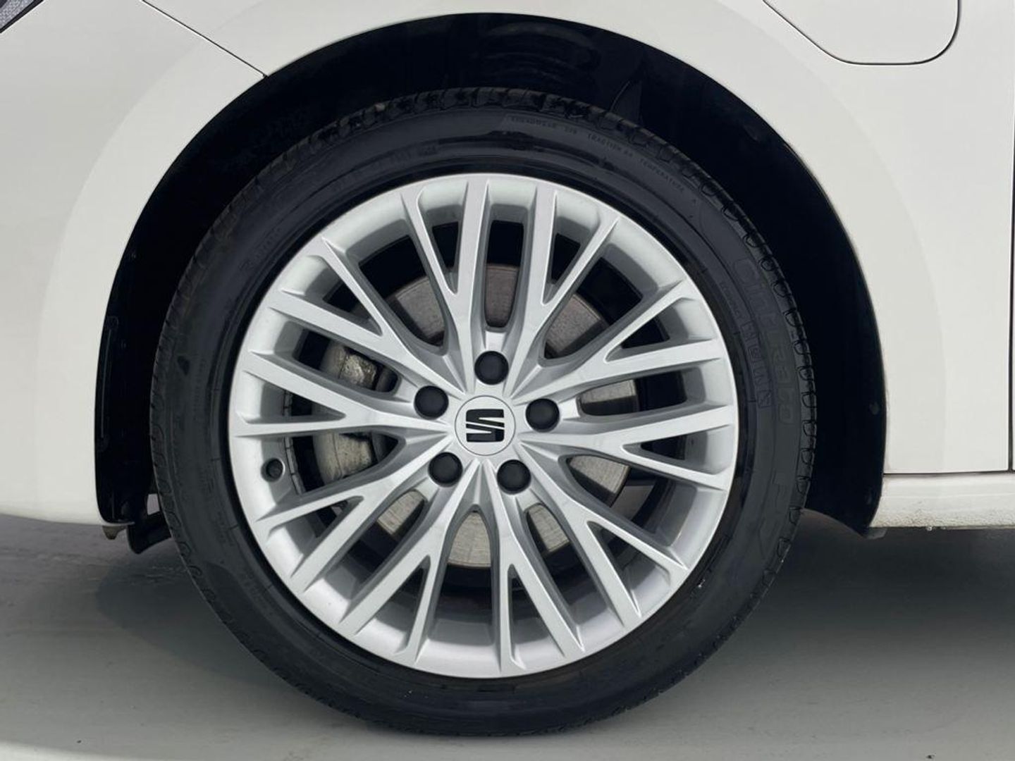 SEAT Leon ST 1.4 e-Hybrid S&S Xcellence DSG 150 kW (204 CV)