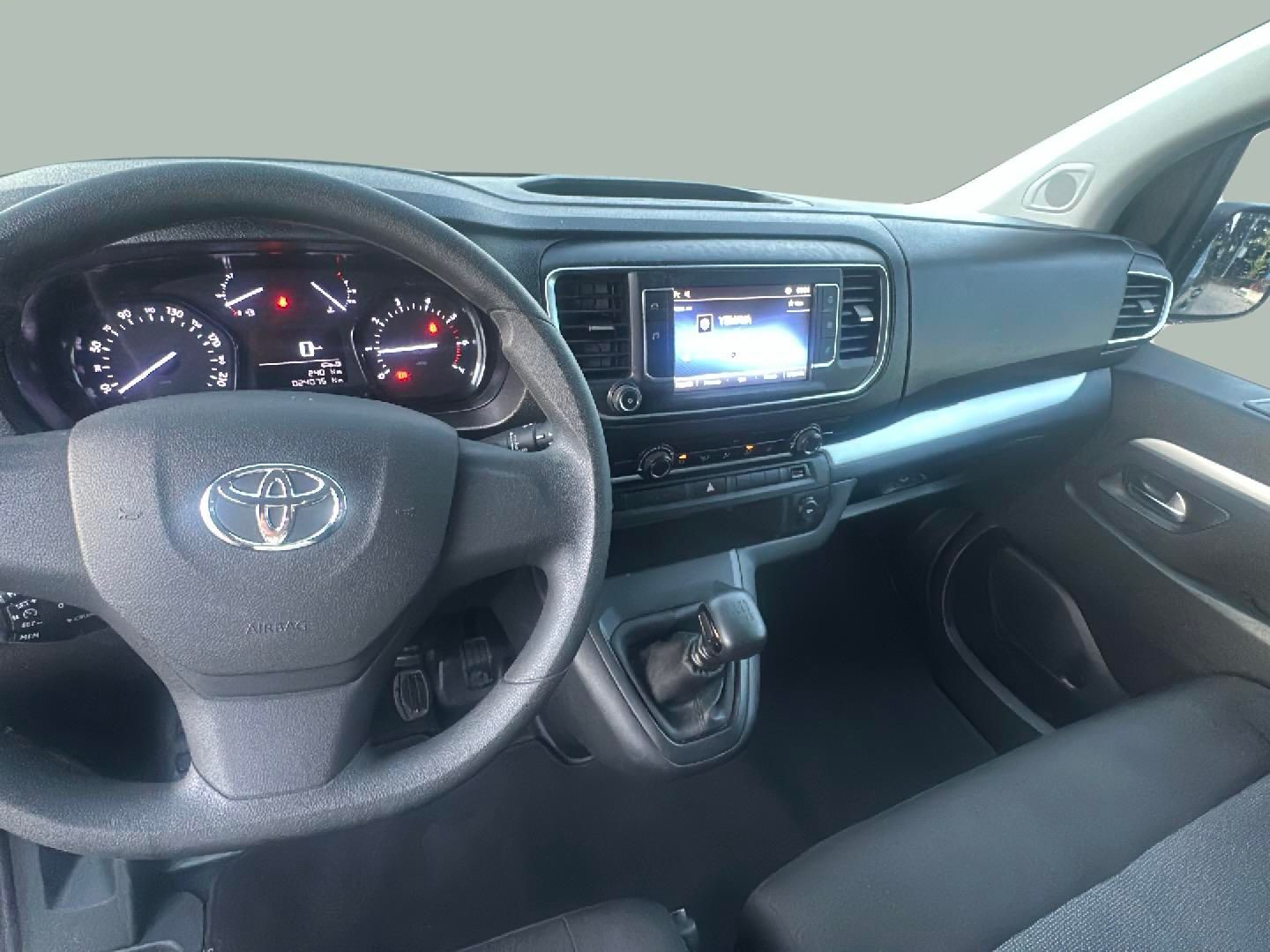 Toyota Proace Verso 2.0D VX Shuttle 107 kW (145 CV)