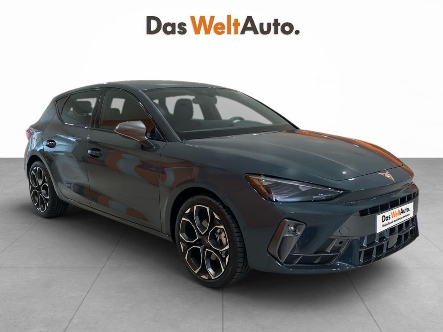 CUPRA León 1.5 eTSI DSG 110 kW (150 CV) Azul Sedan