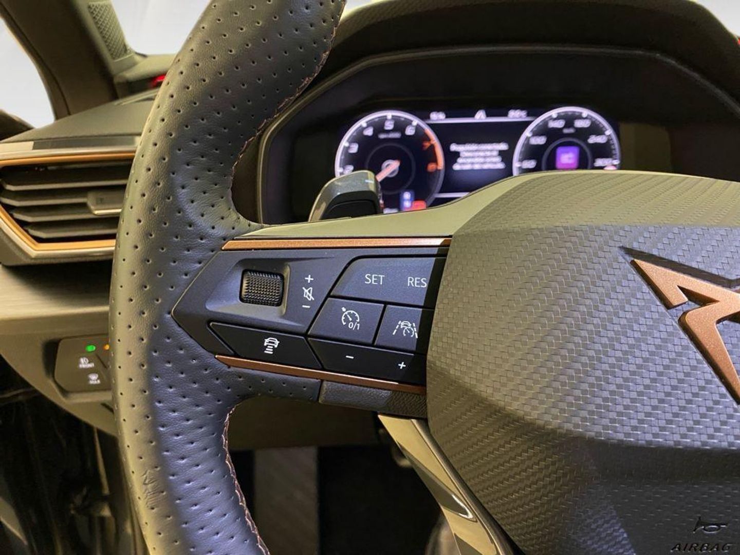 CUPRA Leon Sportstourer 1.5 eTSI DSG 110 kW (150 CV)