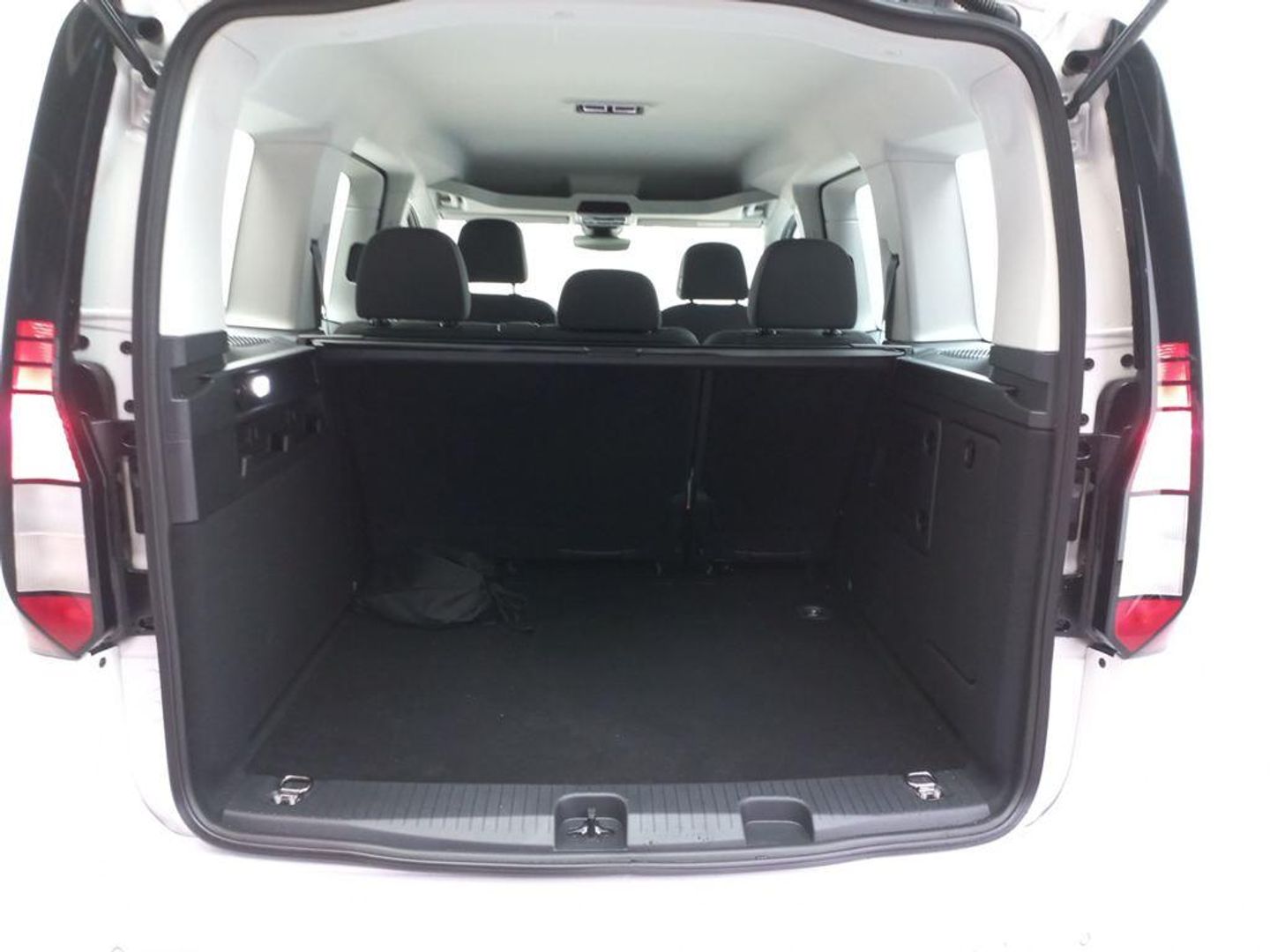 Volkswagen Caddy Origin 1.5 TSI eHybrid PHEV 110 kW (150 CV) DCT