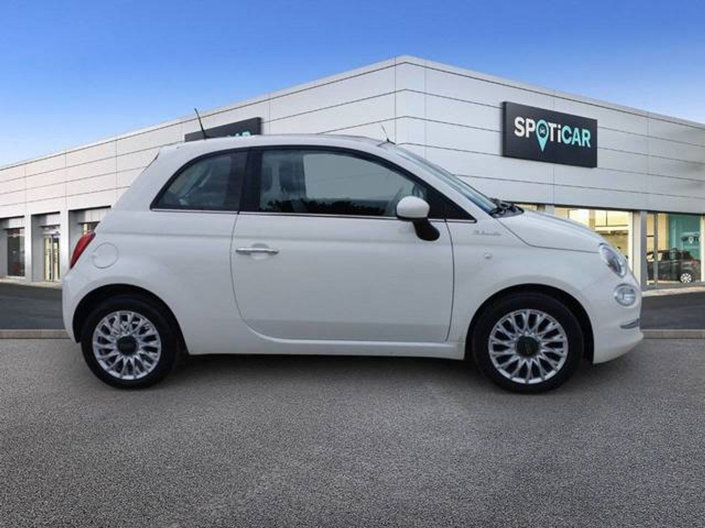 Fiat 500 1.0 Hybrid Dolcevita 51 kW (70 CV)