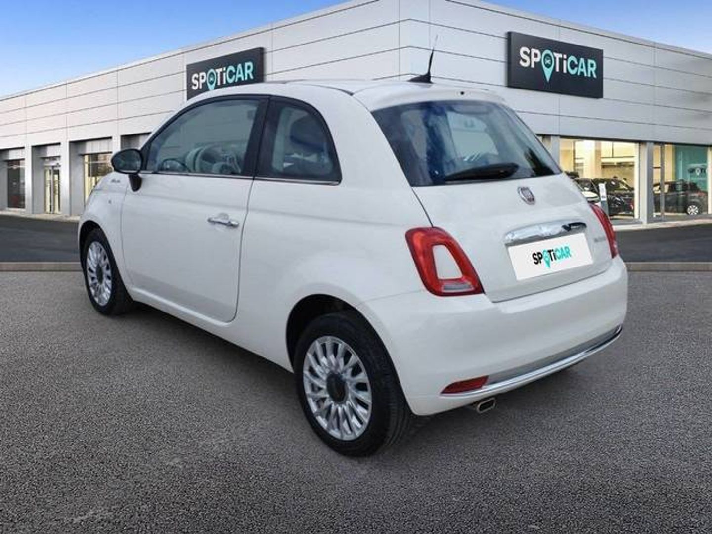 Fiat 500 1.0 Hybrid Dolcevita 51 kW (70 CV)