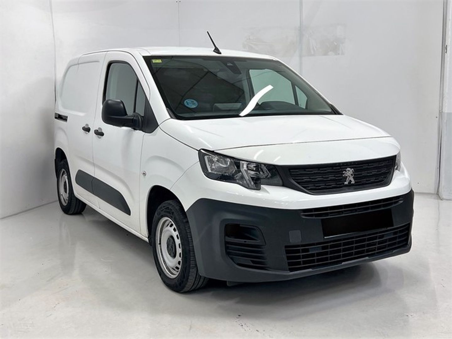 Peugeot Partner Furgon BlueHDi 100 Standard 600kg 73 kW (98 CV)