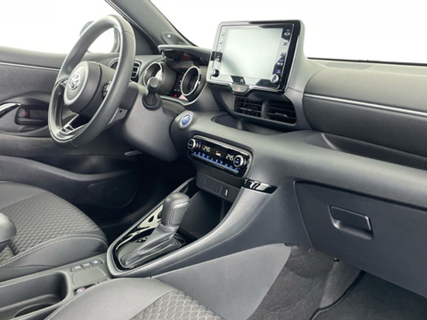 Toyota Yaris 120H Style 85 kW (116 CV)