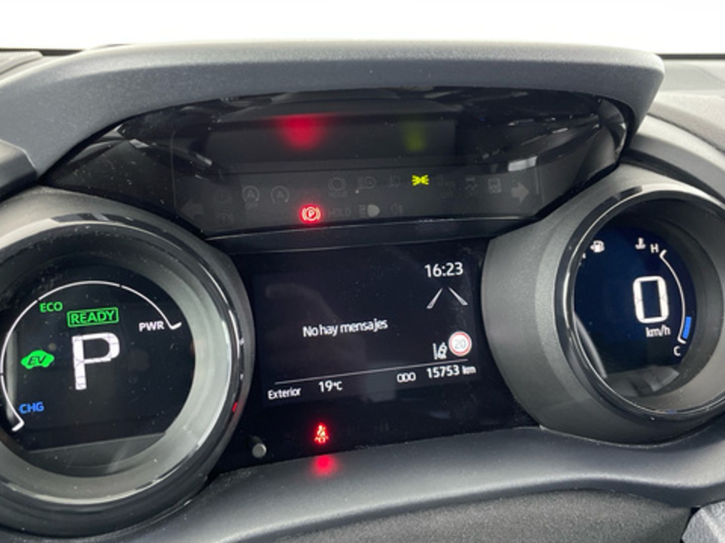 Toyota Yaris 120H Style 85 kW (116 CV)