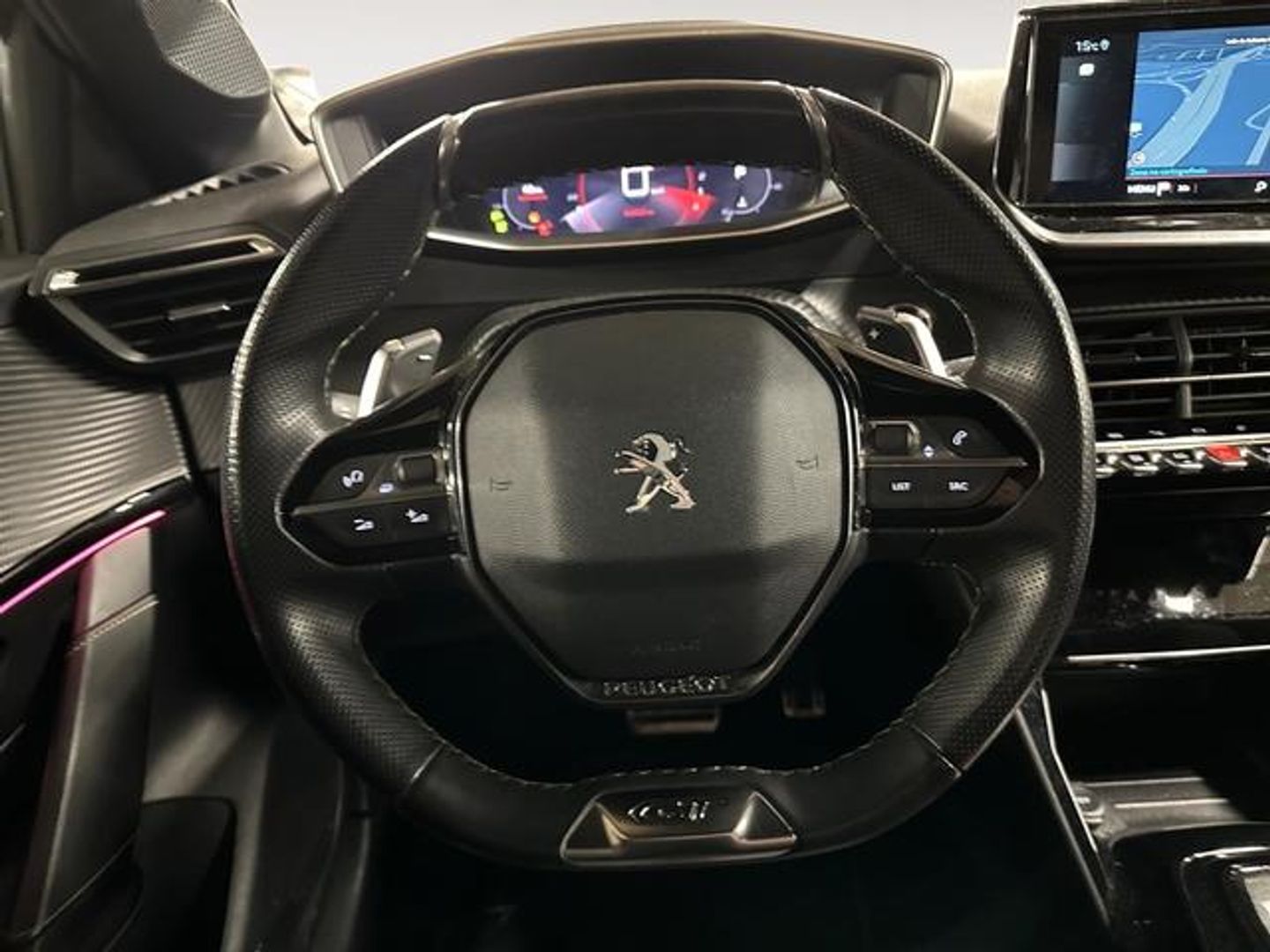 Peugeot 208 PureTech 100 GT EAT8 75 kW (100 CV)