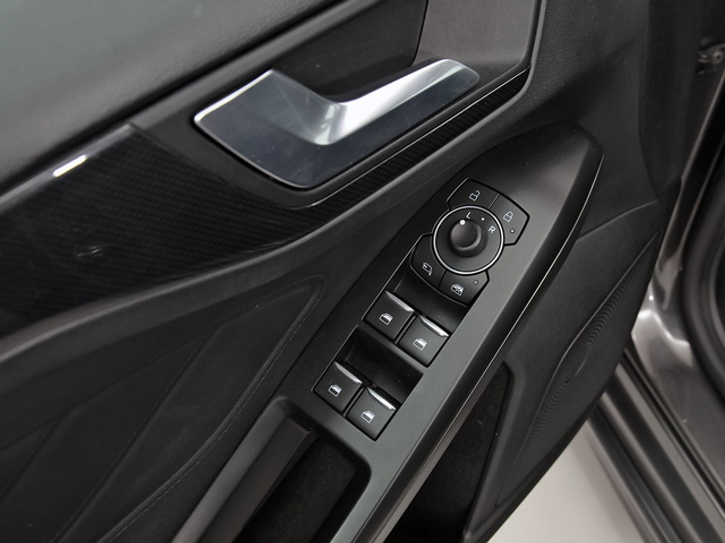 Ford Focus 1.0 Ecoboost MHEV ST-Line 114 kW (155 CV)