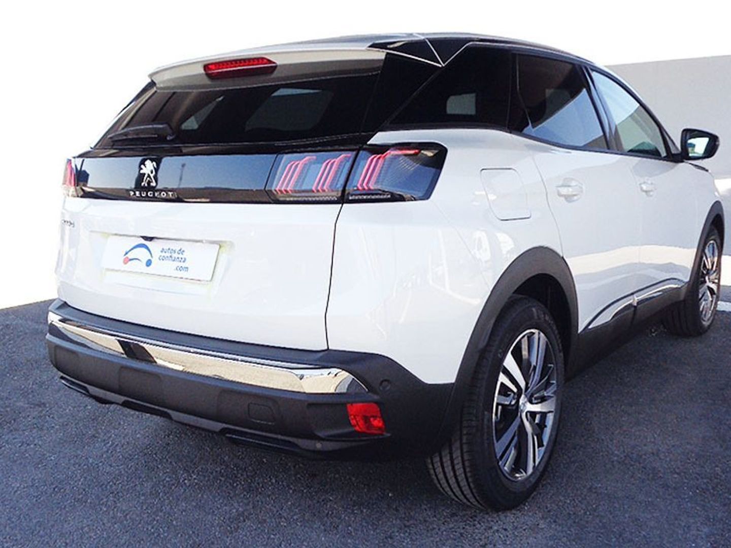 Peugeot 3008 PureTech 130 S&S Allure Pack 96 kW (130 CV)