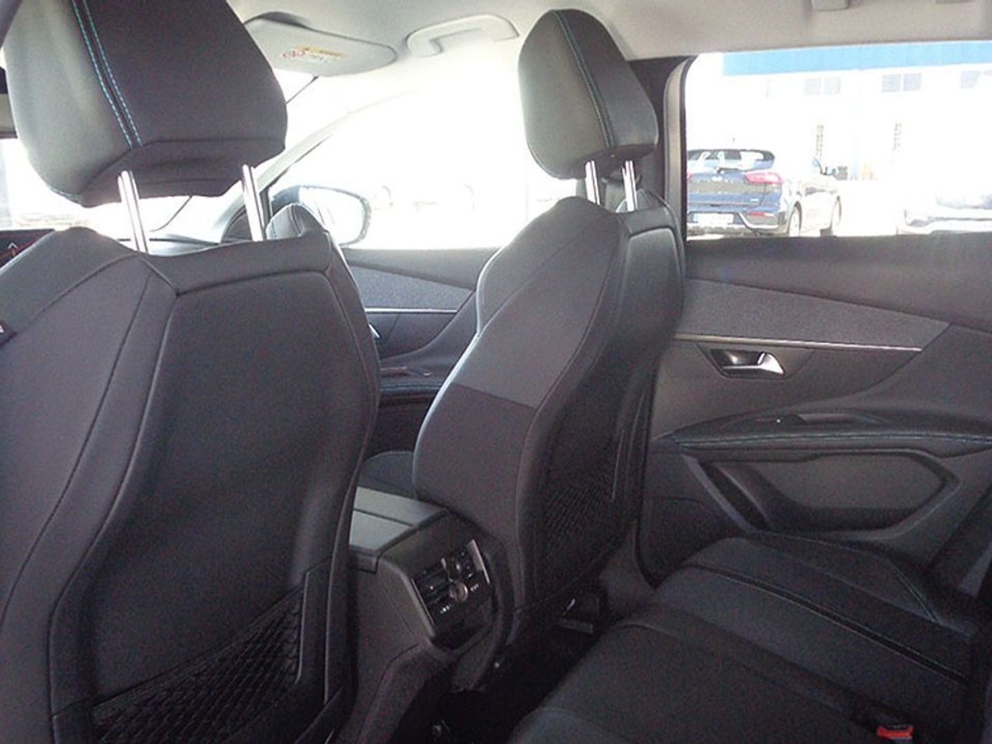 Peugeot 3008 PureTech 130 S&S Allure Pack 96 kW (130 CV)