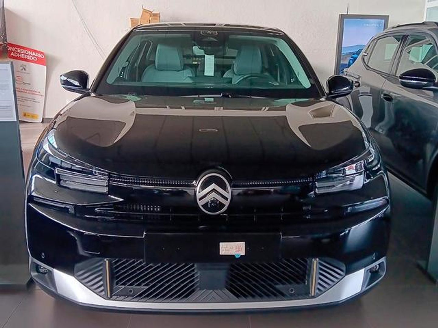 Citroen C4 Hybrid 136 e-DCS6 Max 100 kW (136 CV) Negro Sedan