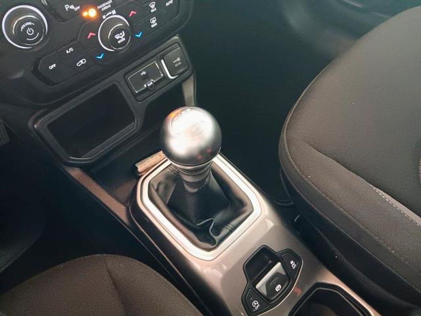 Jeep Renegade 1.6 Multijet Limited 4x2 96 kW (130 CV)