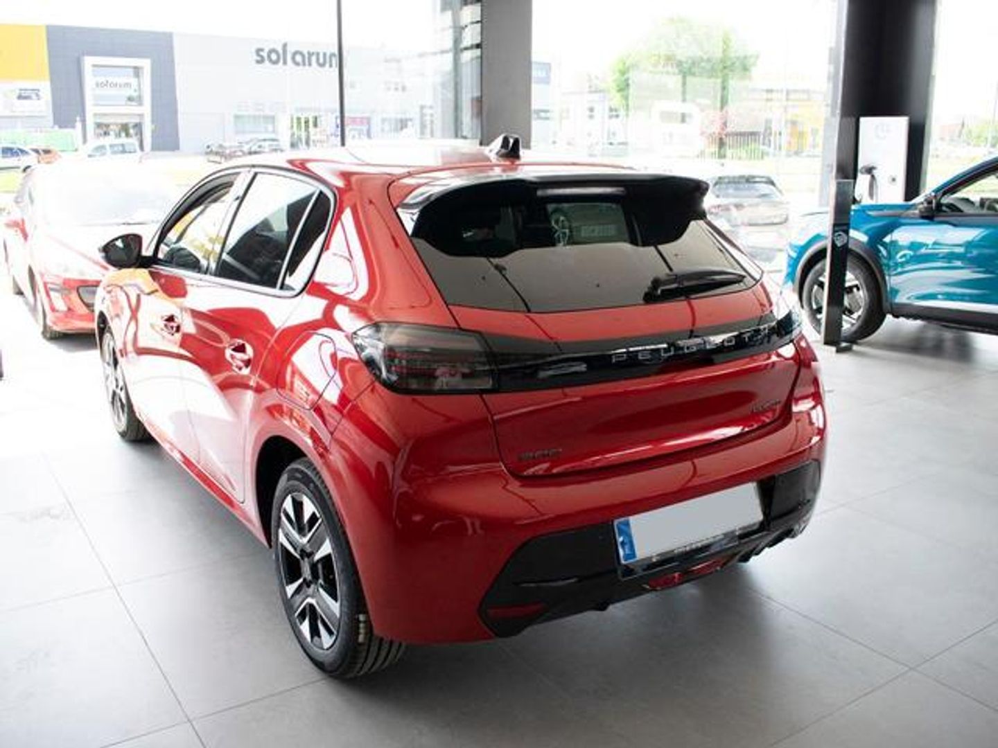 Peugeot 208 Allure Hybrid eDCS6 100 kW (136 CV)