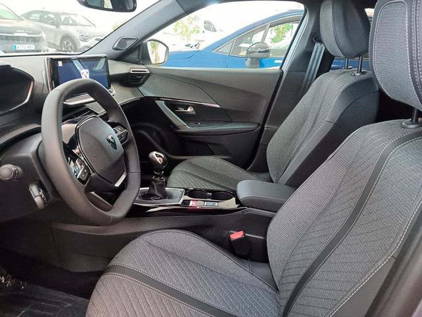 Peugeot 2008 PureTech 100 S&S Allure 75 kW (100 CV)