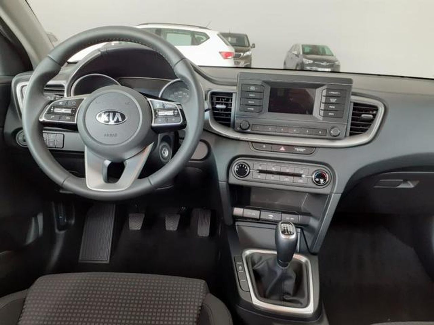Kia Ceed 1.0 T-GDi Concept 88 kW (120 CV)