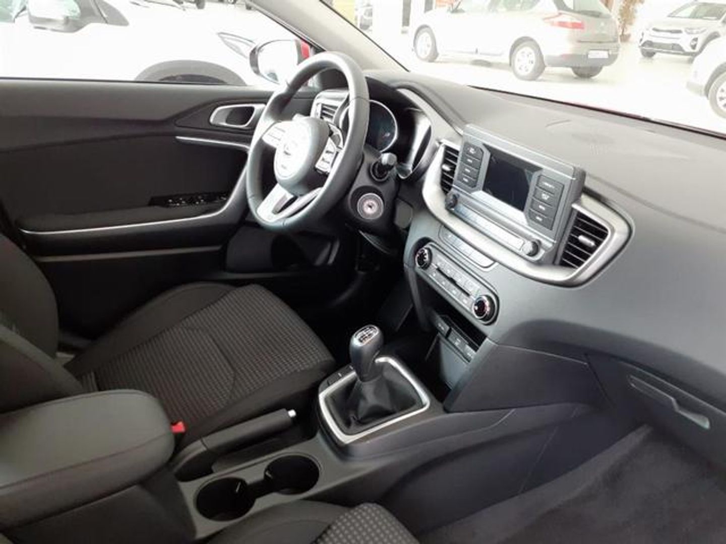 Kia Ceed 1.0 T-GDi Concept 88 kW (120 CV)