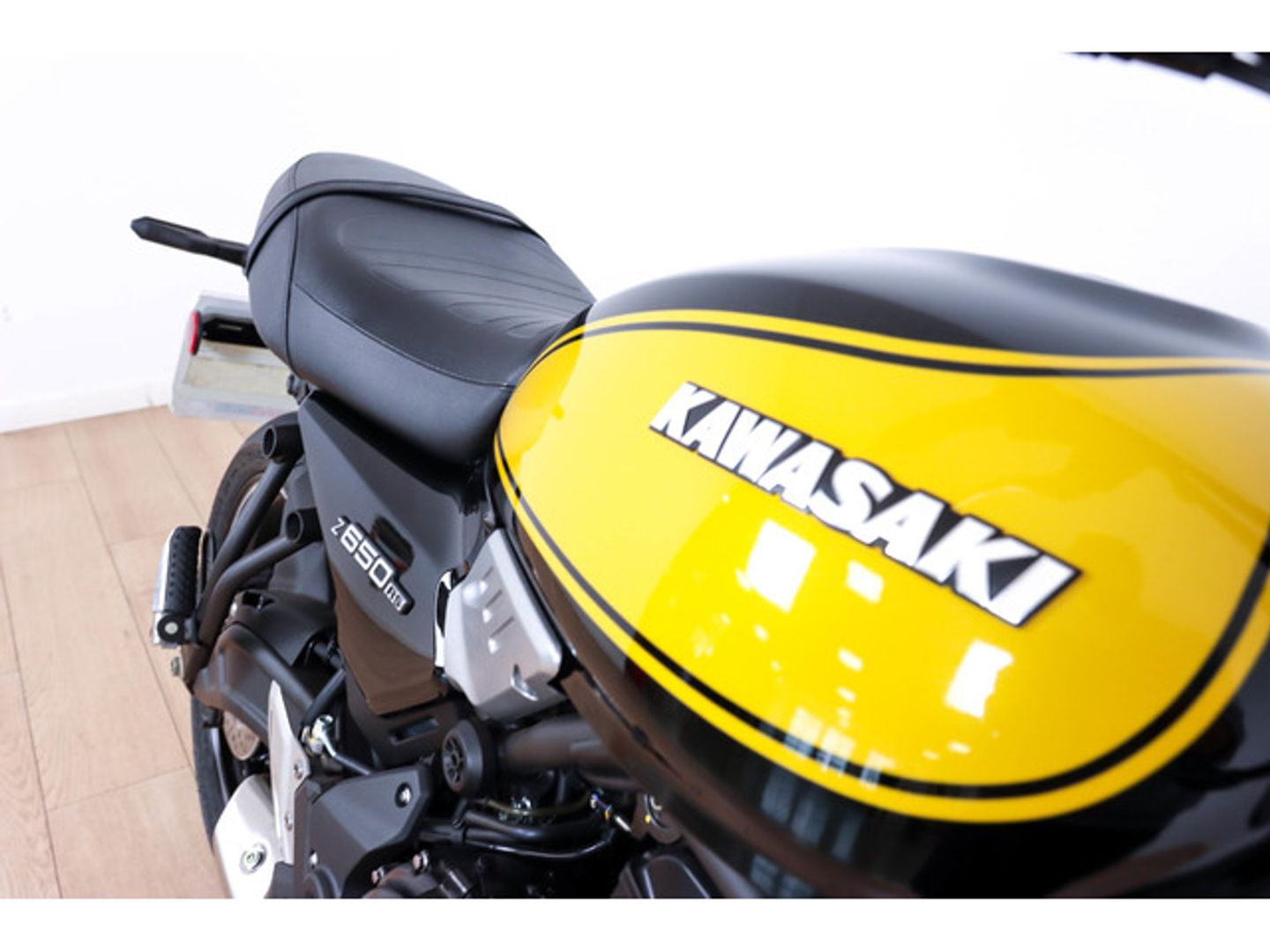 Kawasaki Z650RS