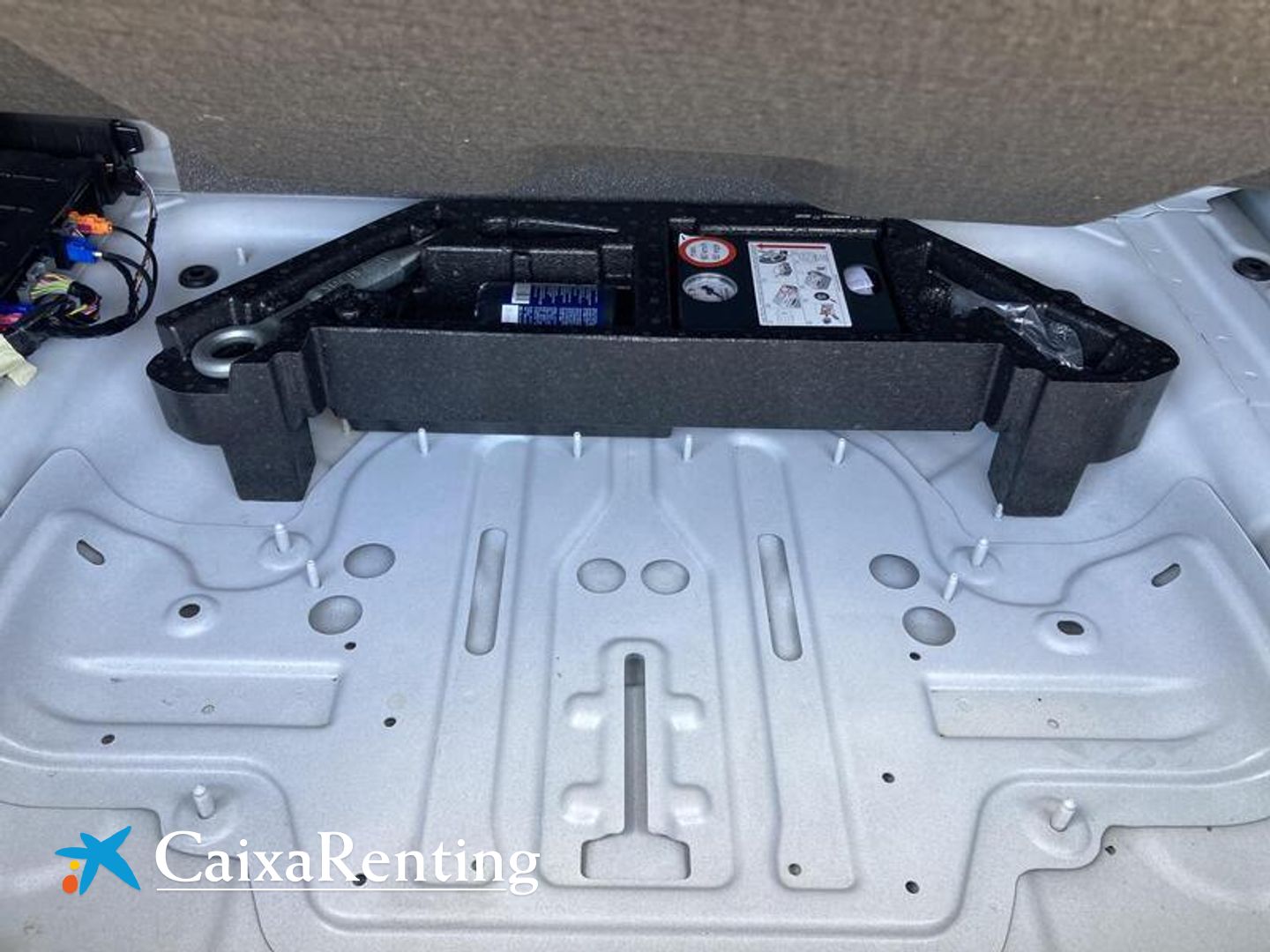 Volvo XC40 T2 Momentum Pro Auto 95 kW (129 CV)