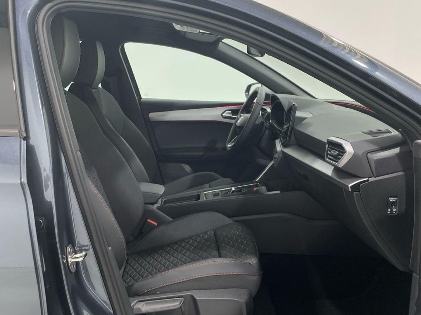 SEAT León 1.5 eTSI S&S FR Special Edition Vision DSG 110 kW (150 CV)