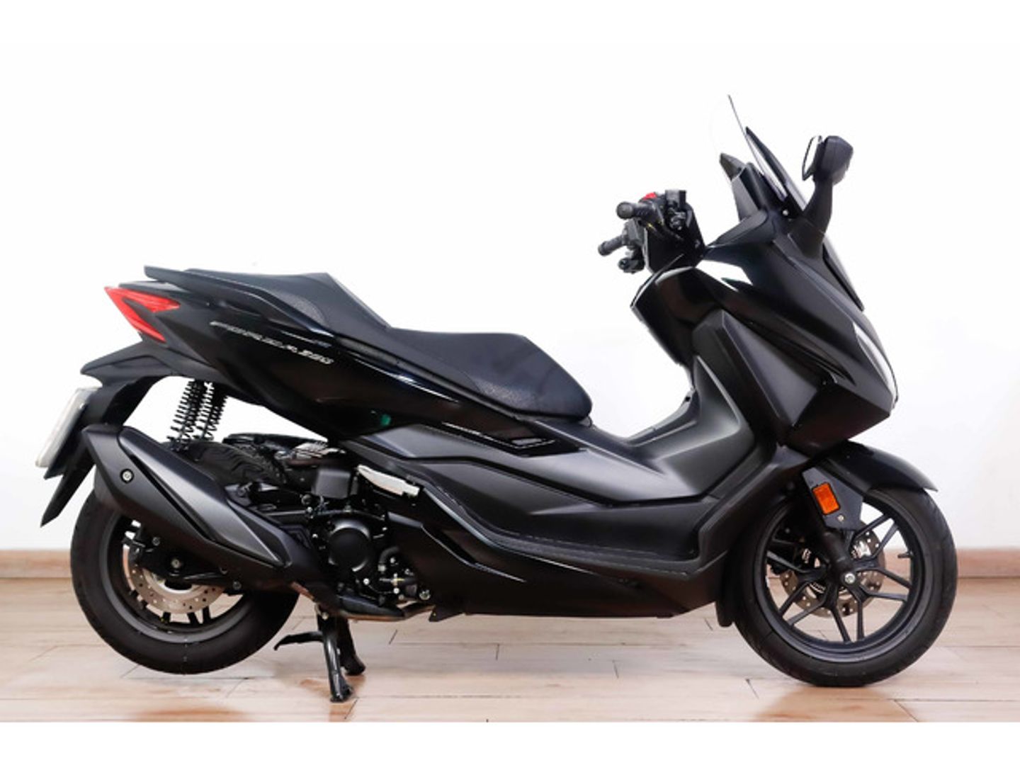 Honda Forza 350 Negro Motorcycle