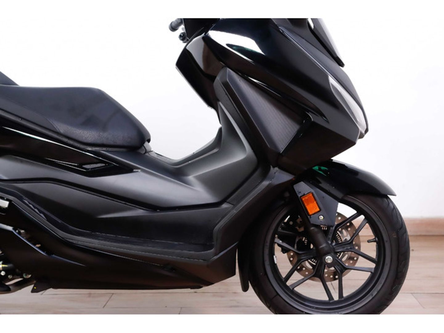 Honda Forza 350