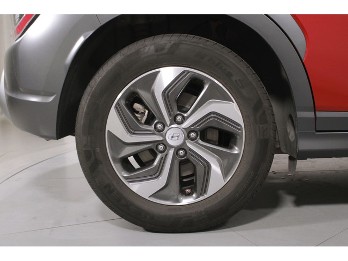 Hyundai Kona 1.6 GDI HEV Tecno 2C DCT 104 kW (141 CV)
