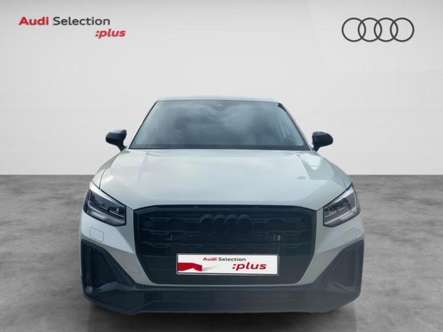 Audi Q2 Black line 35 TFSI 110 kW (150 CV) S tronic Gris Plata SUV