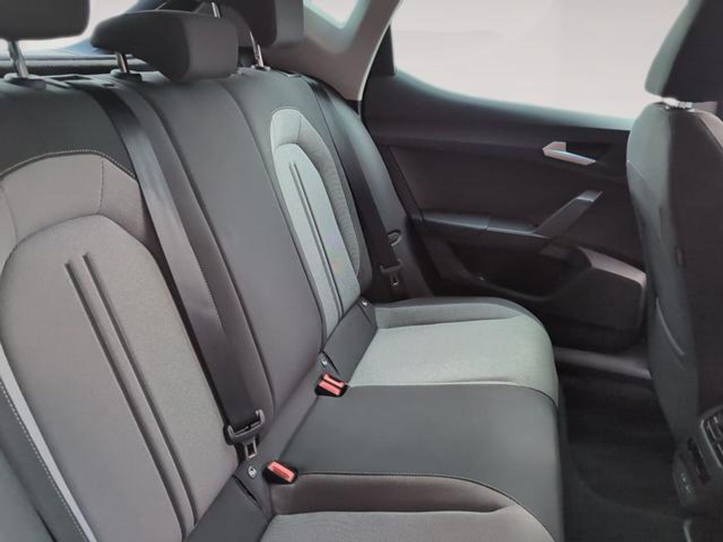 SEAT León 1.5 eTSI S&S Style Special Edition Vision DSG 110 kW (150 CV)