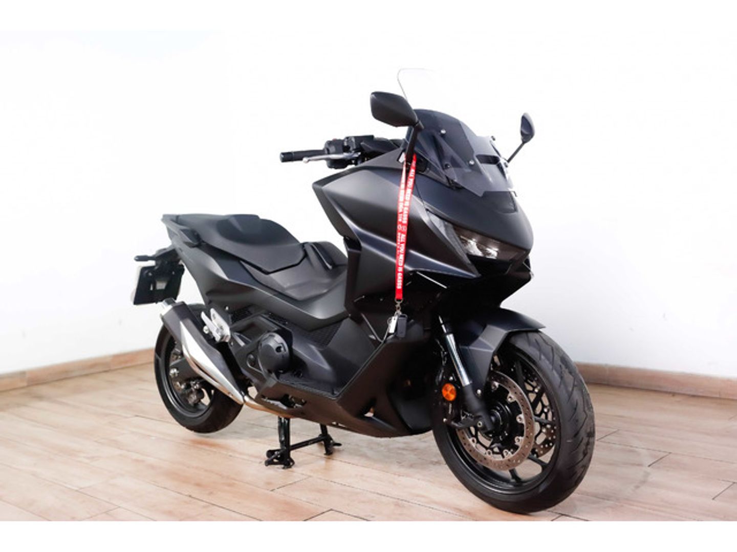 Honda Forza 750