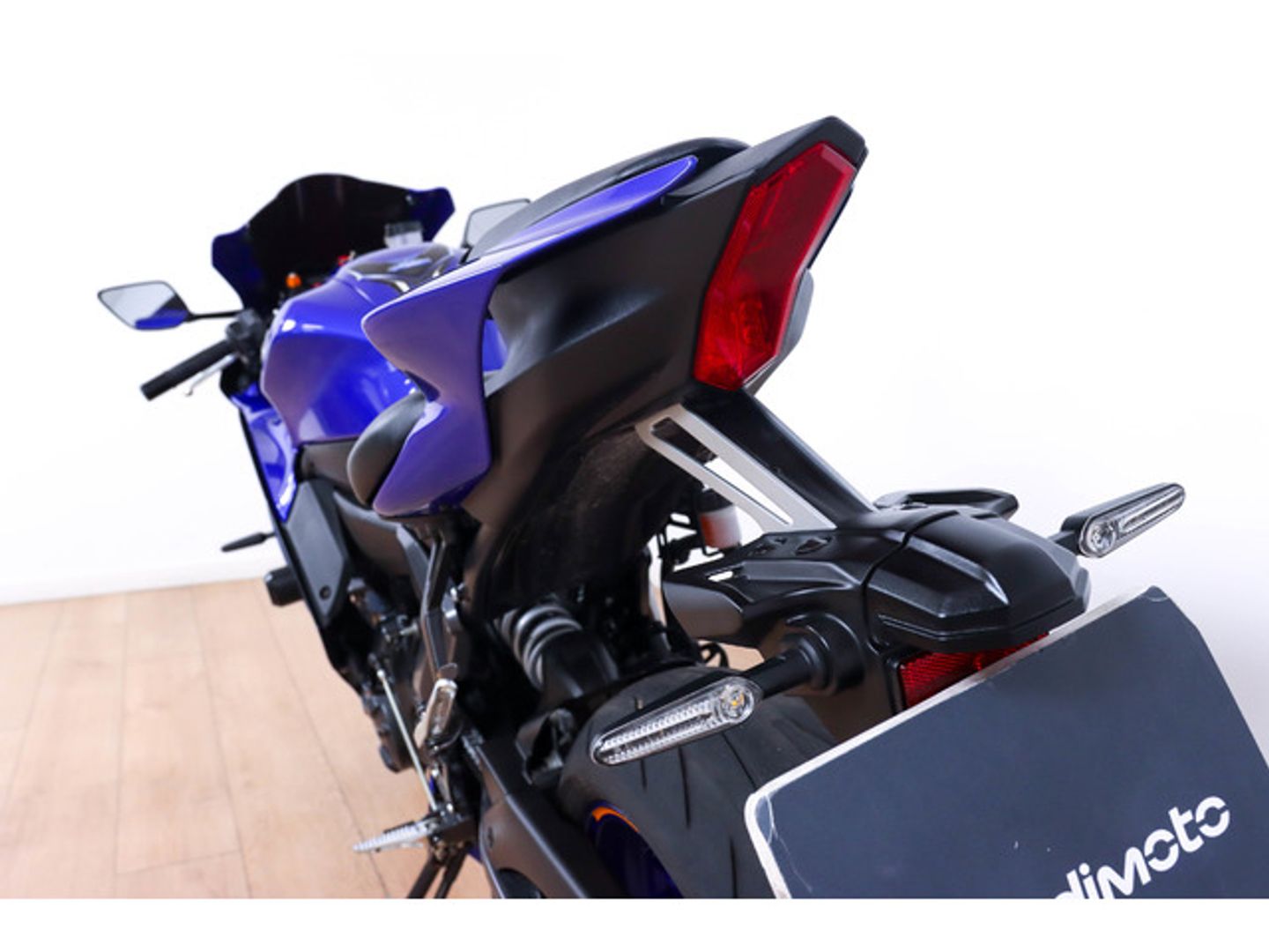 Yamaha YZF-R 7