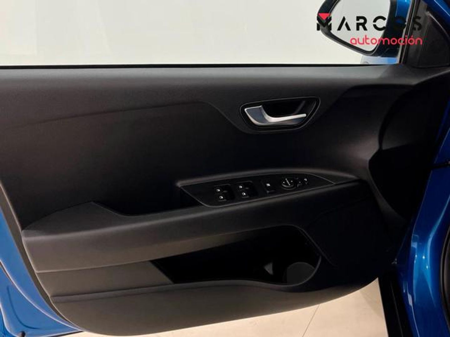 Kia Stonic 1.0 T-GDi MHEV iMT Concept 74 kW (100 CV)