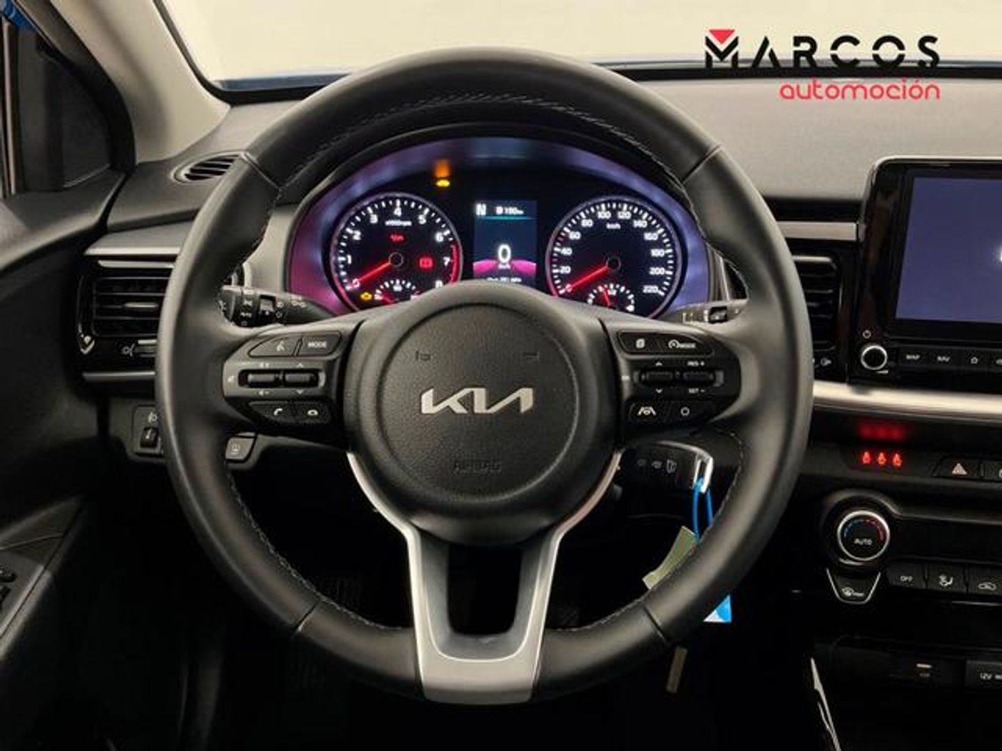 Kia Stonic 1.0 T-GDi MHEV iMT Concept 74 kW (100 CV)