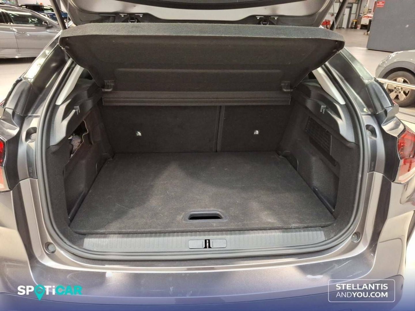 Citroen ë-C4 50kW eléctrico Feel Pack 100 kW (136 CV)