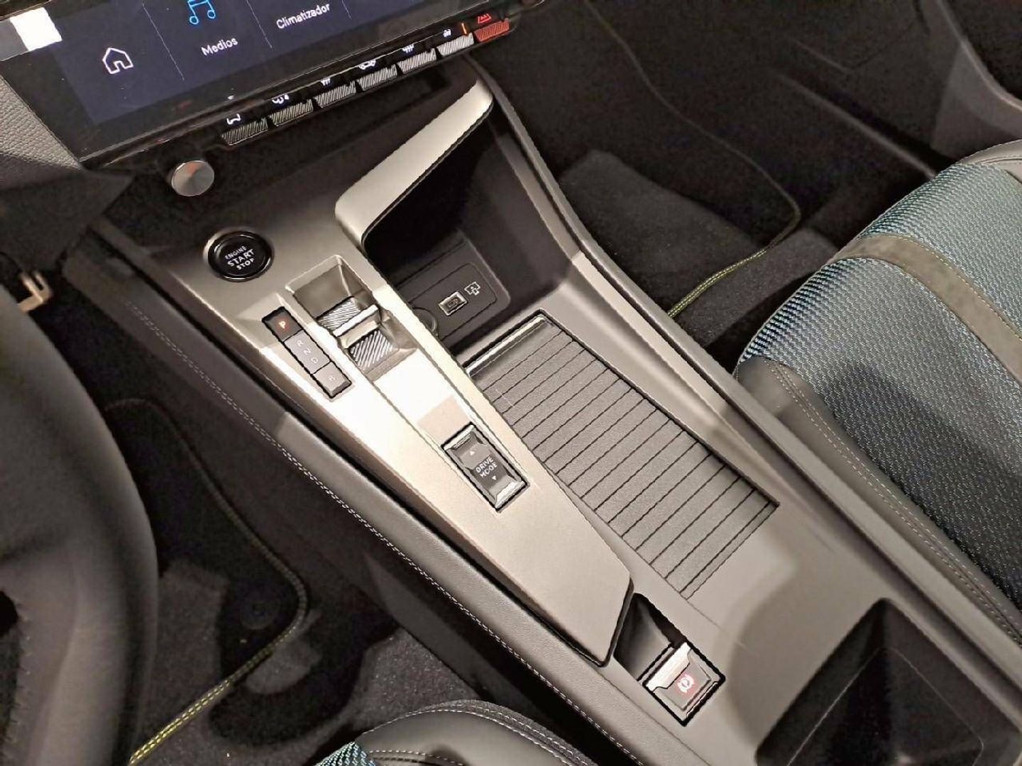 Peugeot e-308 First Edition Eléctrico 115 kW (156 CV)