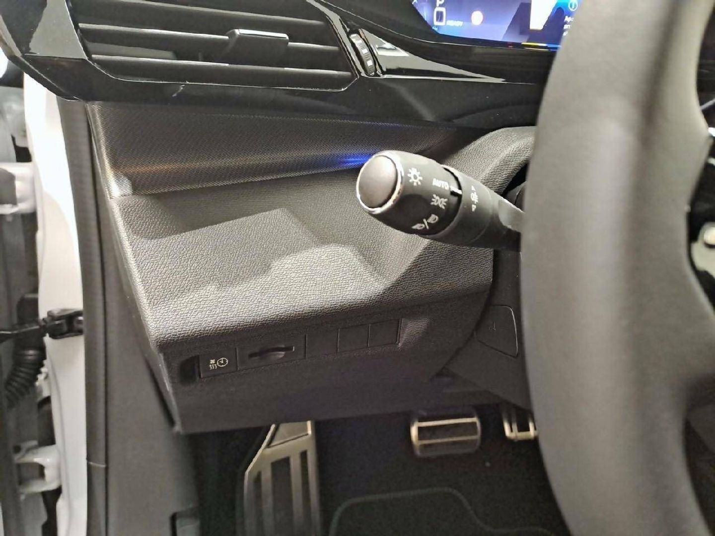 Peugeot e-308 First Edition Eléctrico 115 kW (156 CV)