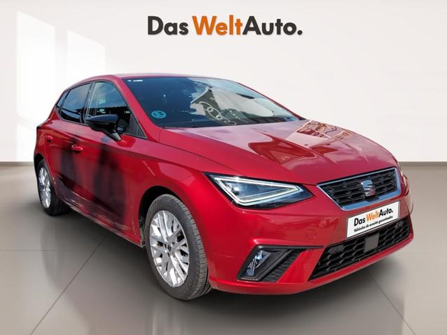 SEAT Ibiza 1.0 TSI S&S FR XS 81 kW (110 CV) Rojo Compact