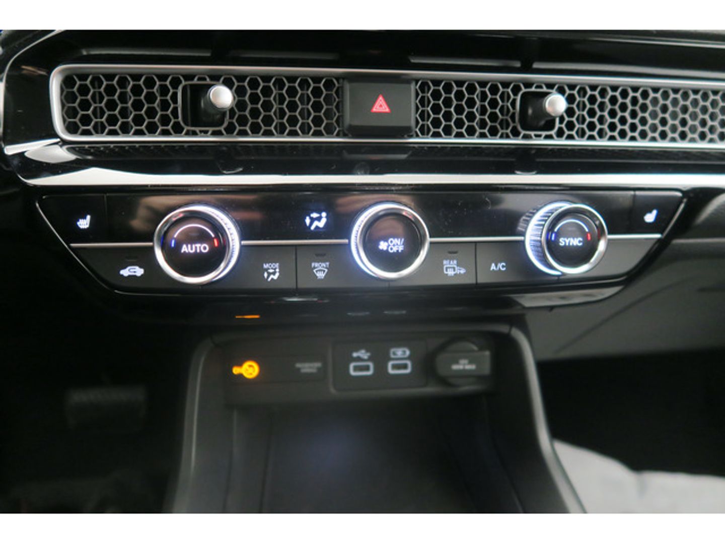 Honda Civic 2.0 i-MMD Elegance CVT 135 kW (184 CV)