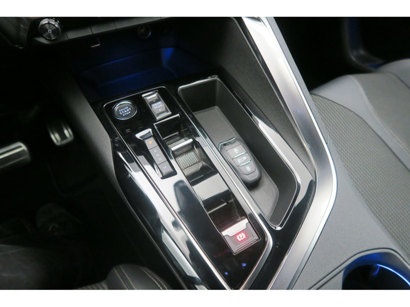 Peugeot 3008 BlueHDi 130 S&S GT EAT8 96 kW (130 CV)