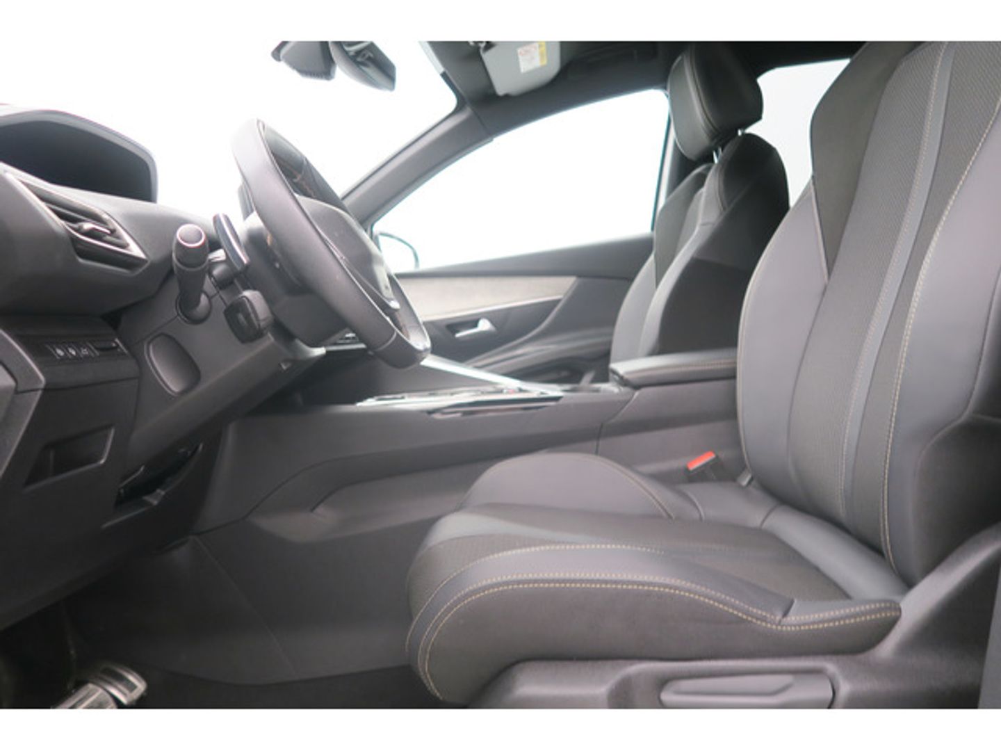 Peugeot 3008 BlueHDi 130 S&S GT EAT8 96 kW (130 CV)