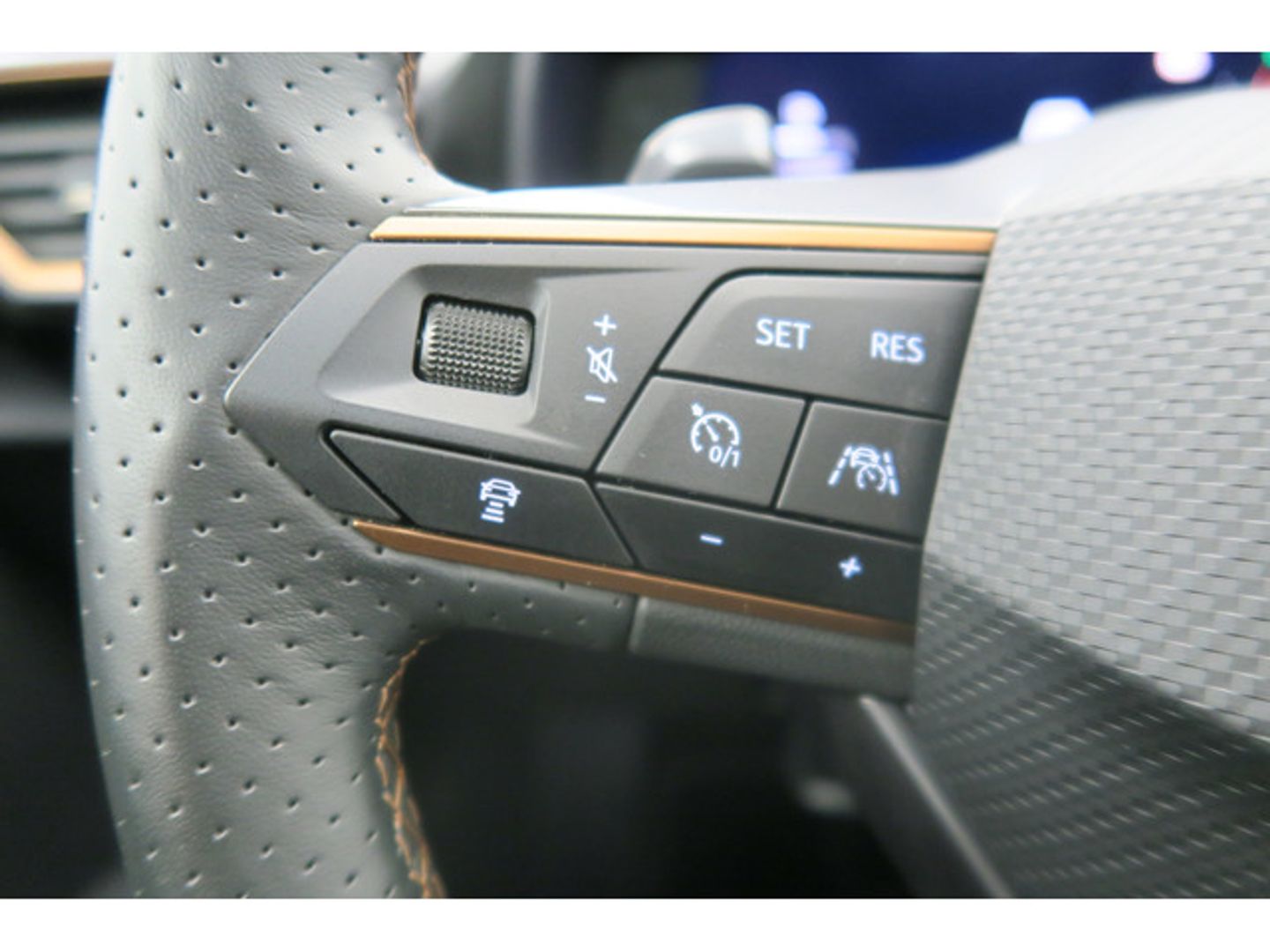 CUPRA Leon Sportstourer 1.5 eTSI DSG 110 kW (150 CV)