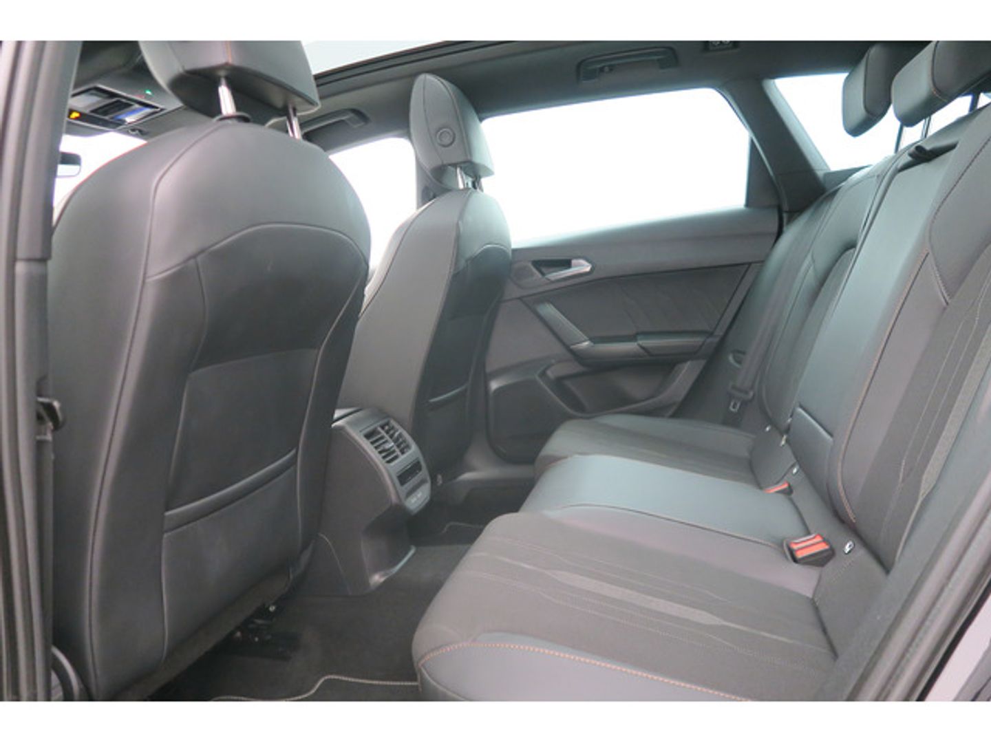 CUPRA Leon Sportstourer 1.5 eTSI DSG 110 kW (150 CV)
