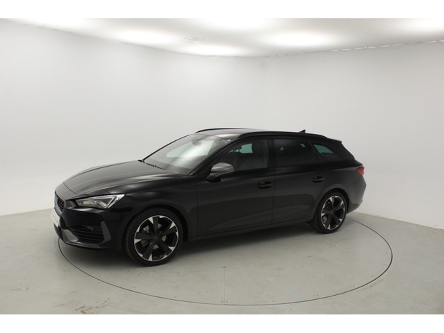 CUPRA Leon Sportstourer 1.5 eTSI DSG 110 kW (150 CV)