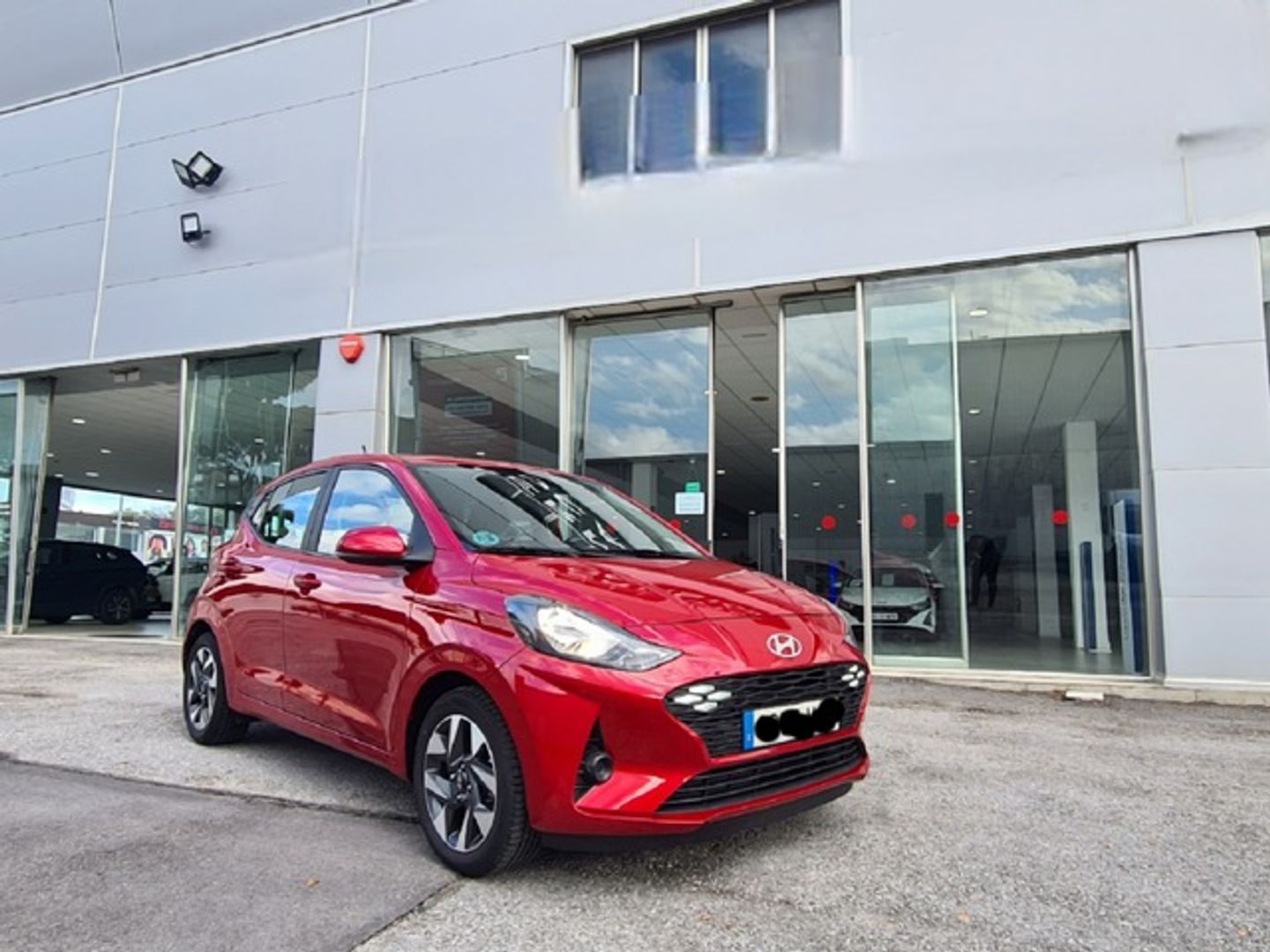 Hyundai i10 1.0 Klass 49 kW (67 CV) Rojo Utilitarian
