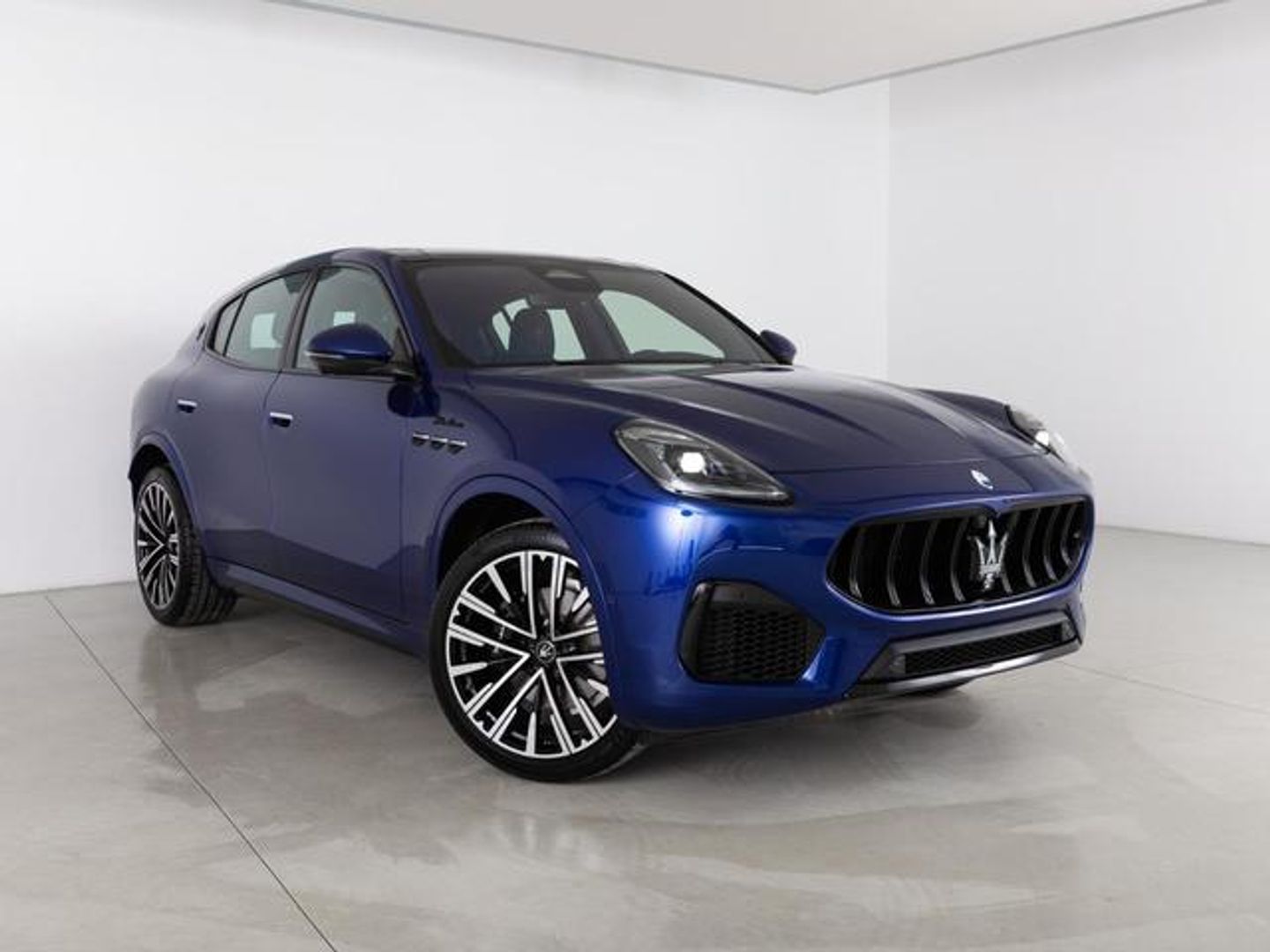 Maserati Grecale 2.0 MHEV Modena L4 AWD 243 kW (330 CV)