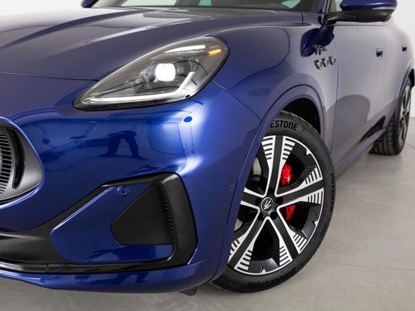 Maserati Grecale Folgore AWD 410 kW (558 CV)